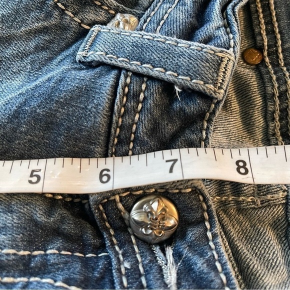 Miss Me Cuff Capris with silver rhinestones and lots of bling size 26 distressed - Picture 13 of 15